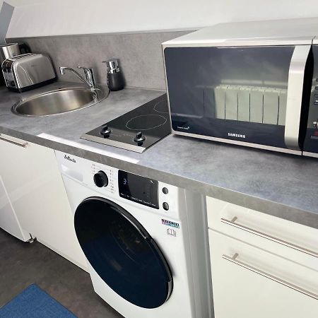 Appartement Studio Hypercentre - Quartier Gare à Valenciennes Extérieur photo