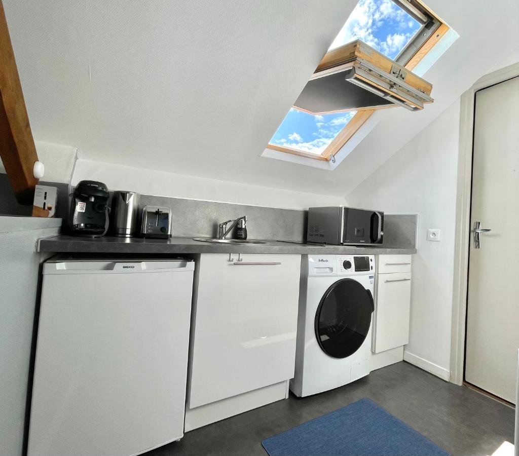 Appartement Studio Hypercentre - Quartier Gare à Valenciennes Extérieur photo